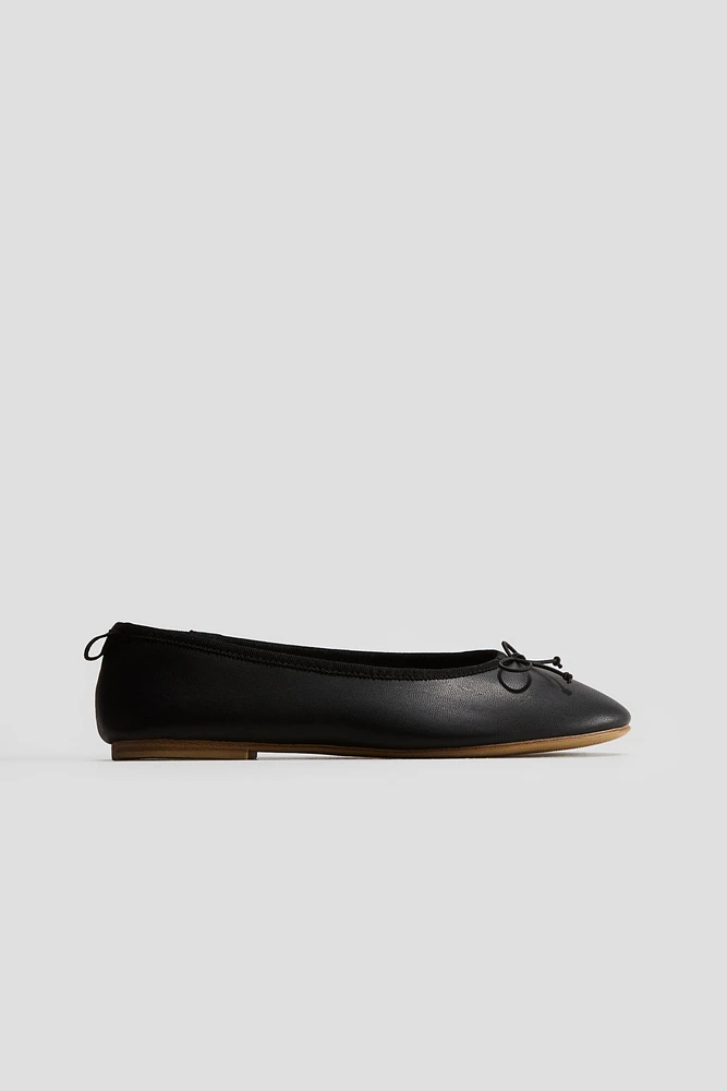 Bow-Detail Ballet Shoes