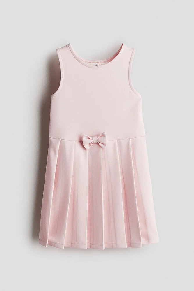 Robe en jersey avec boucle