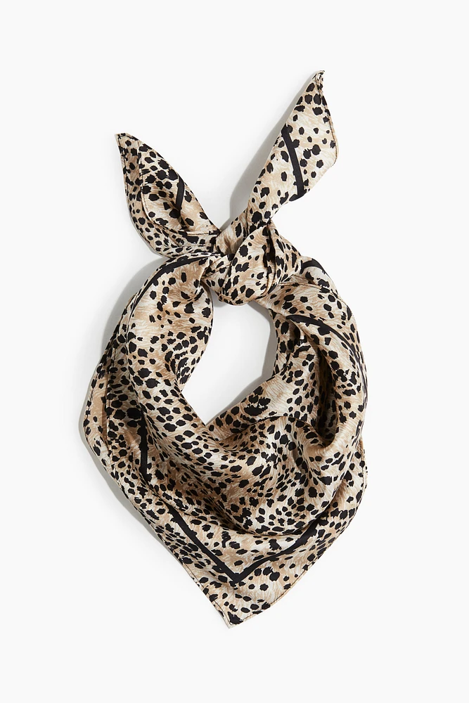 Foulard imprimé en soie