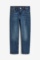 Relaxed Tapered Fit Jeans