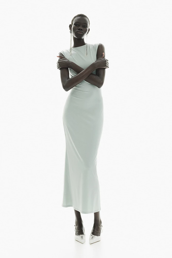 Robe moulante avec jupe sirène