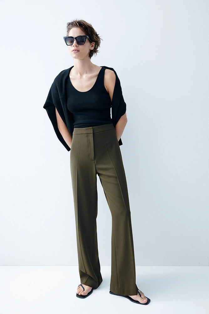 Wide-leg Pants