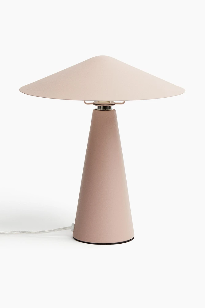Lampe de table en métal