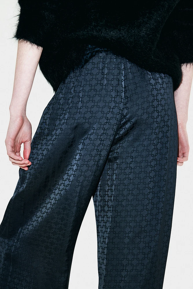 Wide-Leg Drawstring Pants