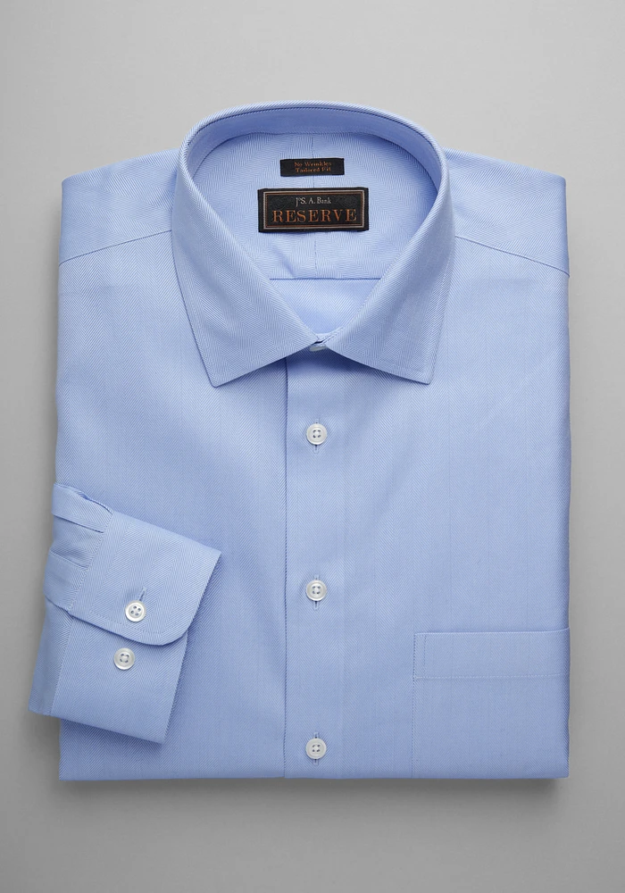 Reserve Collection Tailored Fit Spread Collar Herringbone Pattern Dress Shirt