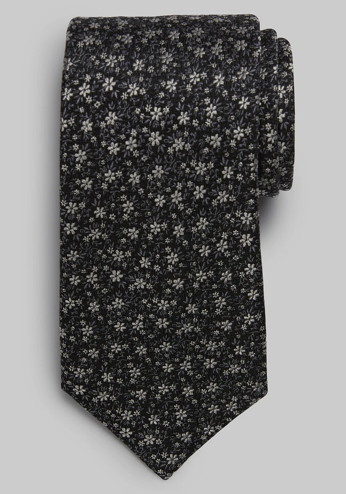 Traveler Collection Woodland Floral Tie