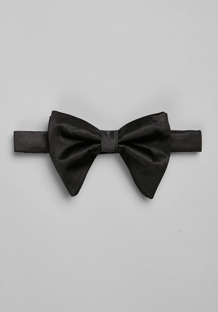 Jos. A. Bank Teardrop Pre-Tied Bow Tie