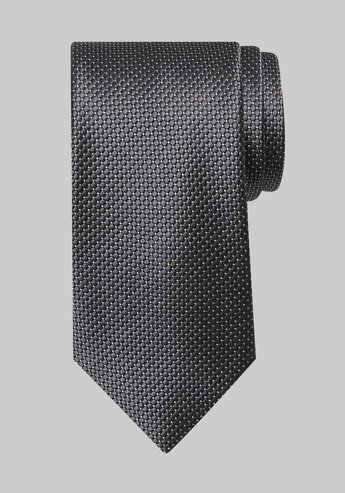 Traveler Collection Mini Dot Grid Tie