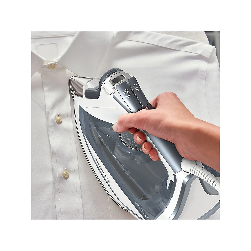 Focus Excel Steam Iron DG5280U1