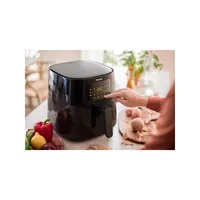 Essential Connected XL 6.2-Litre WiFi Digital Airfryer with Rapid Air Technology HD9280/91