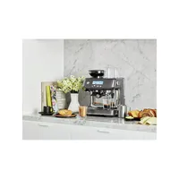 The Barista Pro Manual Espresso Machine BES878