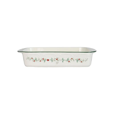 Winterberry Rectangular Baker