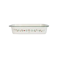 Winterberry Rectangular Baker