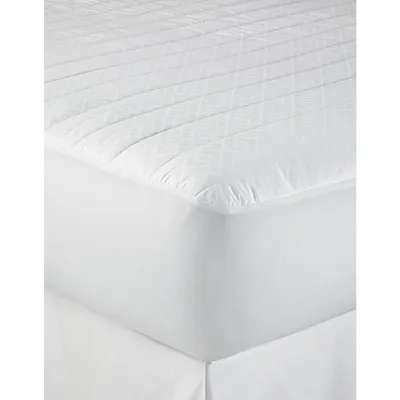 Trellis Quilted Mattress Cover