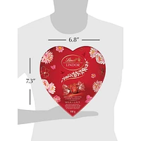 Boîte-cadeau en forme de cœur Romance avec chocolats au lait