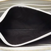 Pre-loved Berry Marmont Leather Wallet