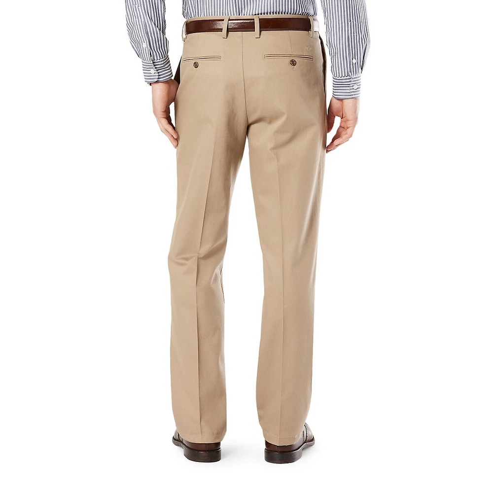 Classic Fit D3 Signature Khaki Stretch Pants