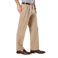 Classic Fit D3 Signature Khaki Stretch Pants