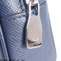 Louis Vuitton Pochette Kasai, Grey, One Size