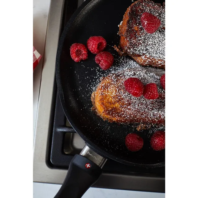 Chuck Hughes Carbon Steel 10-Inch Crepe Pan