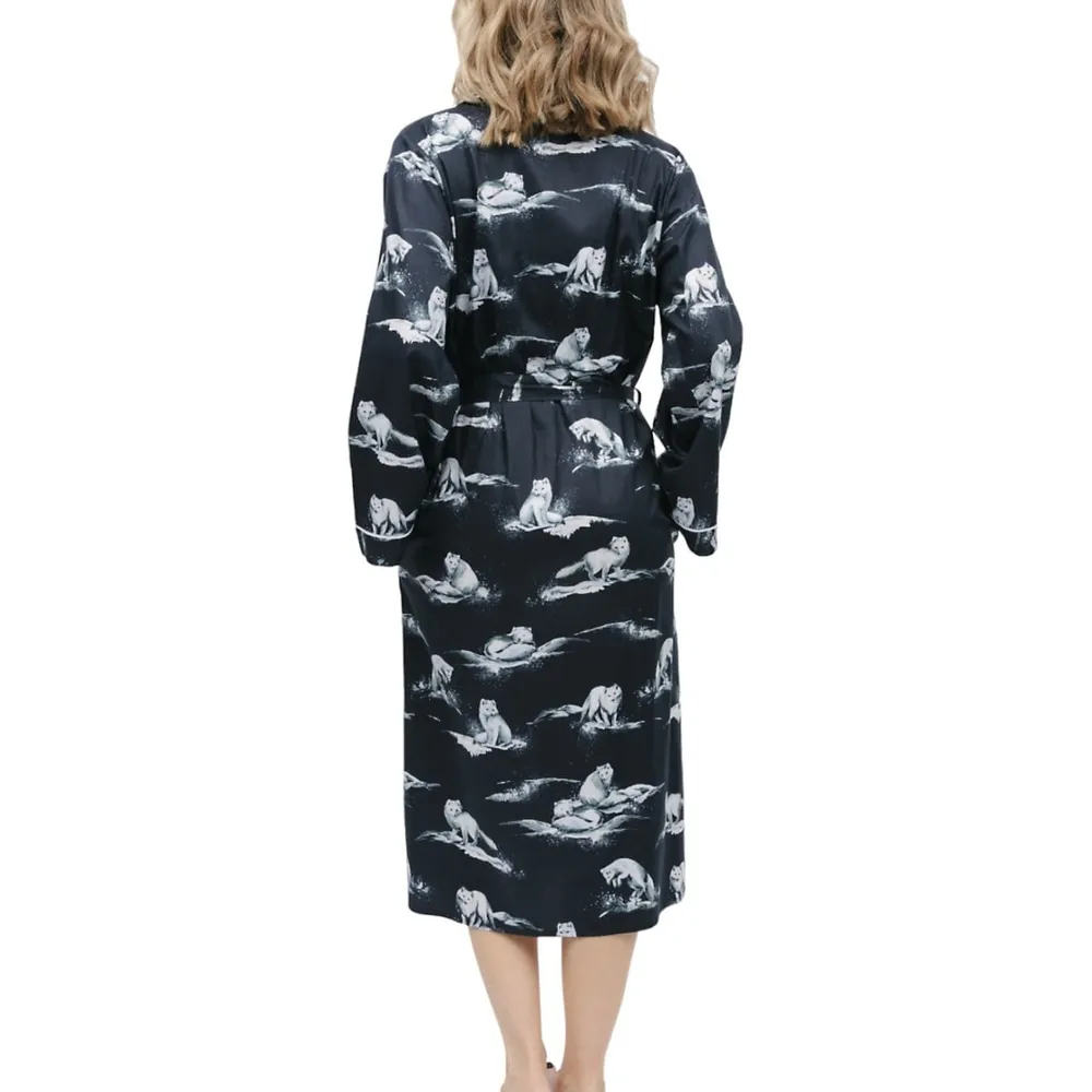 Atlas Arctic Fox Print Long Dressing Gown