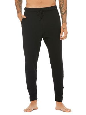 Alo Yoga Triumph Sweatpant