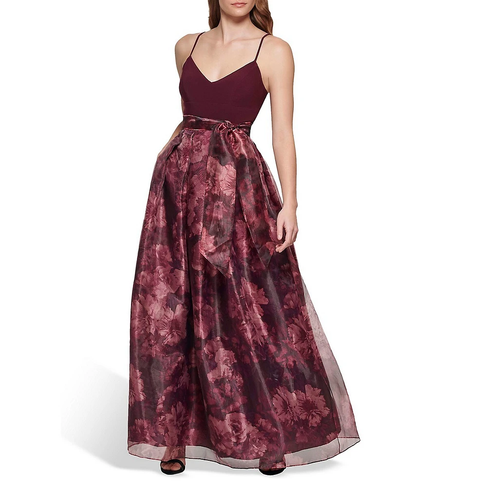 Robe de bal en tulle fleuri