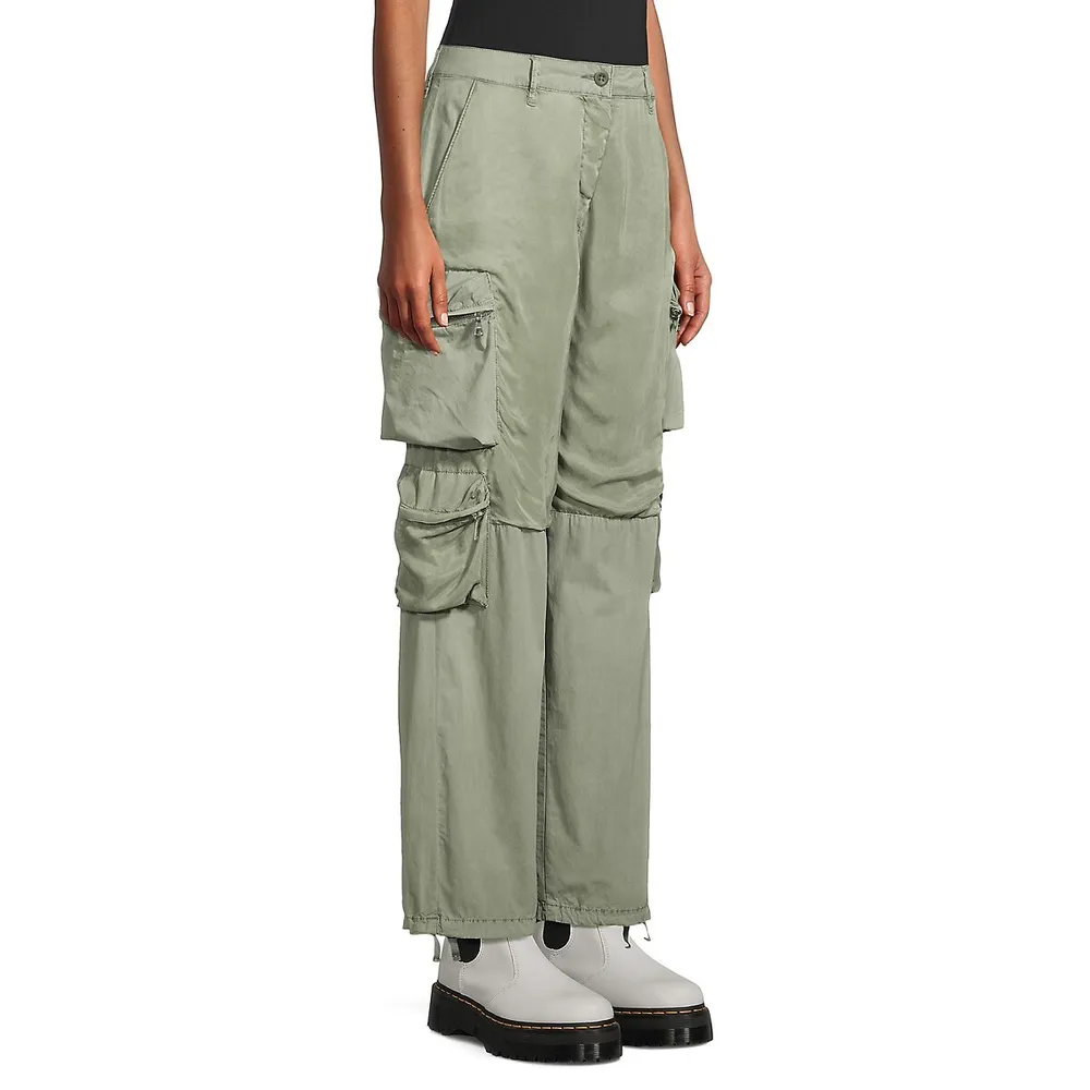 Low-Rise Wide-Leg Cargo Pants