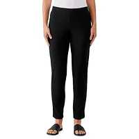 Pantalon étroit sans fermeture ni attache et court à la cheville