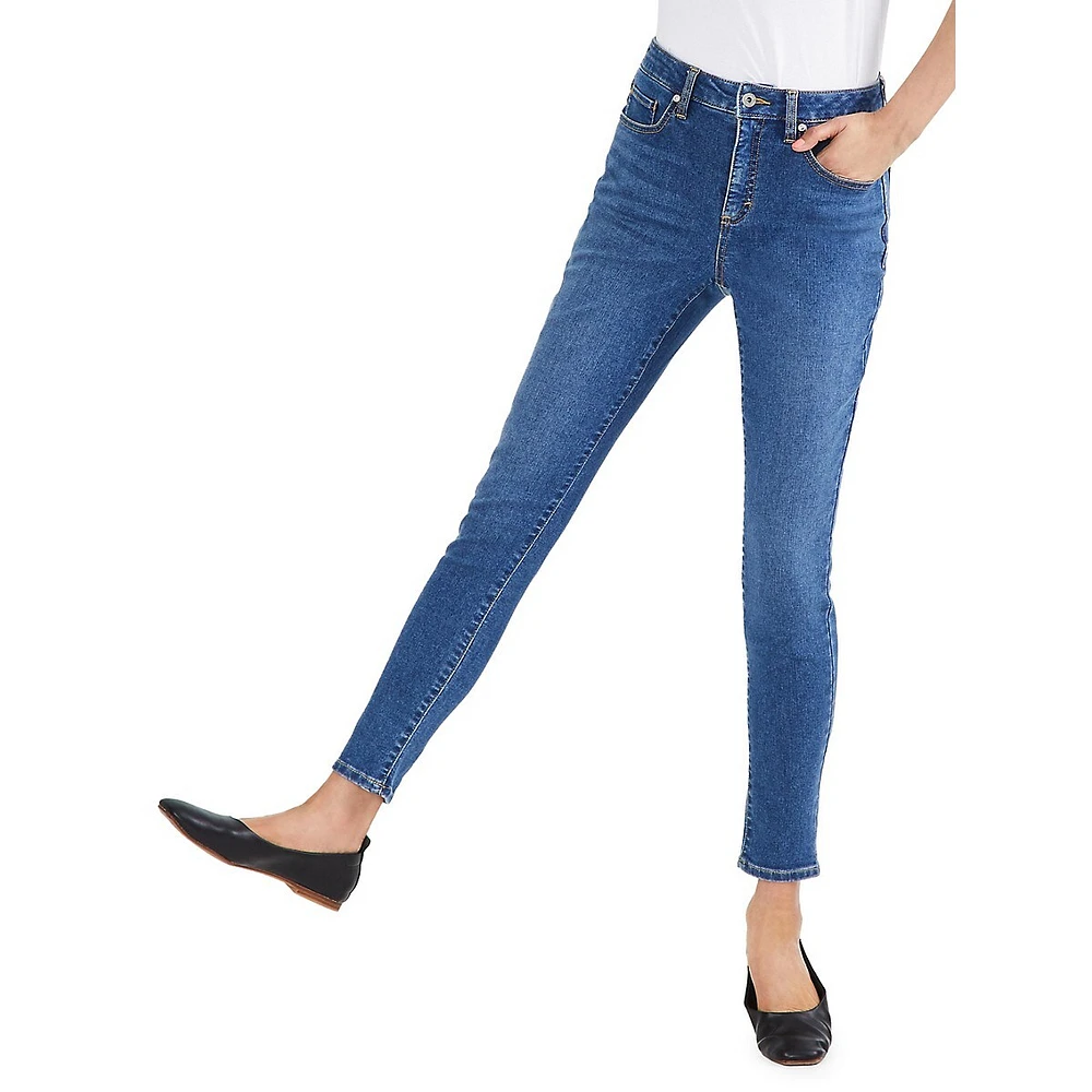 Petite Curvy Mid-Rise Skinny Jeans