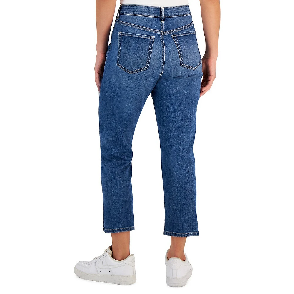 Mid-Rise Curvy Capri Jeans