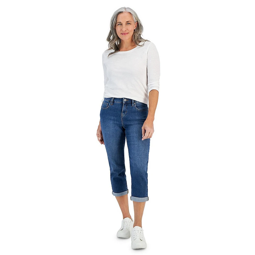 Petite Mid-Rise Curvy Capri Jeans