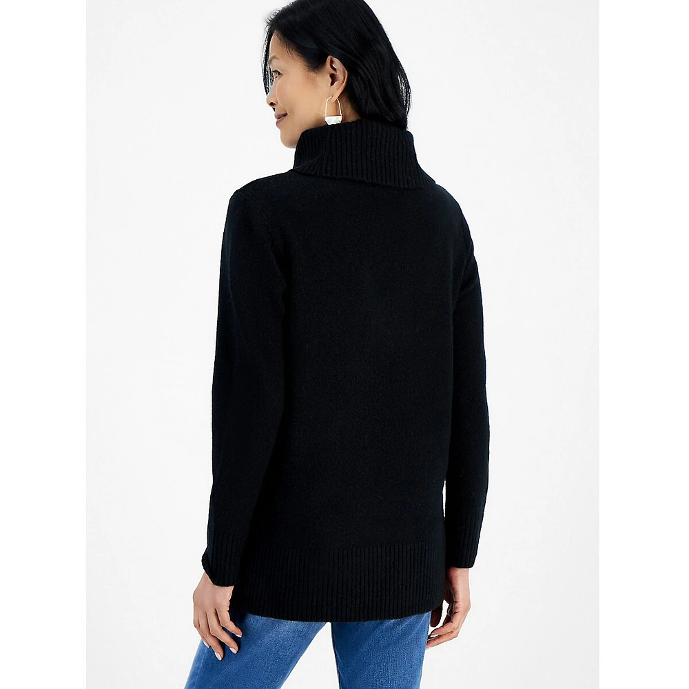 Quarter-Zip Mockneck Fleece Sweatshirt