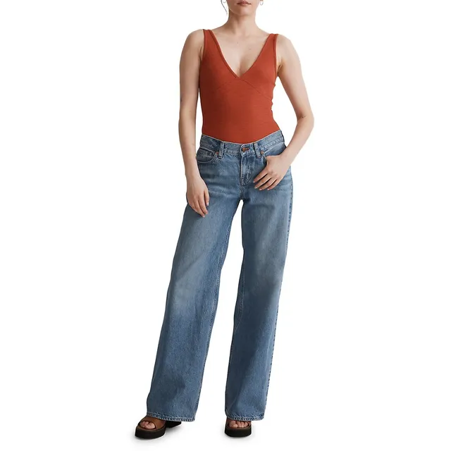 Low-Rise Superwide-Leg Jeans in Mainview Wash