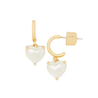Boucles d'oreilles à pendentif de coeur avec perles dorées et similiperles