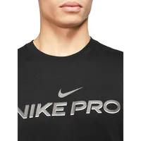 Nike Pro Dri-FIT Fitness T-Shirt
