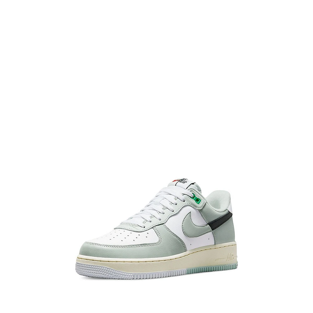 Men's Air Force 1 '07 LV8 Sneakers