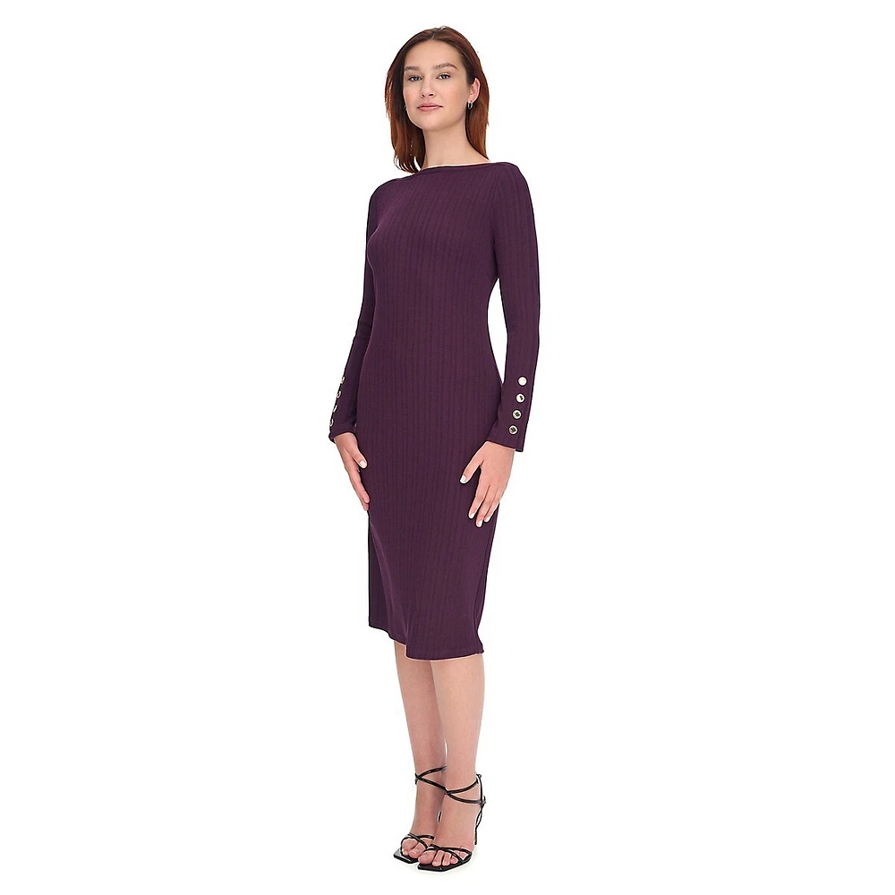 Robe mi-longue en maille texturée à col bateau