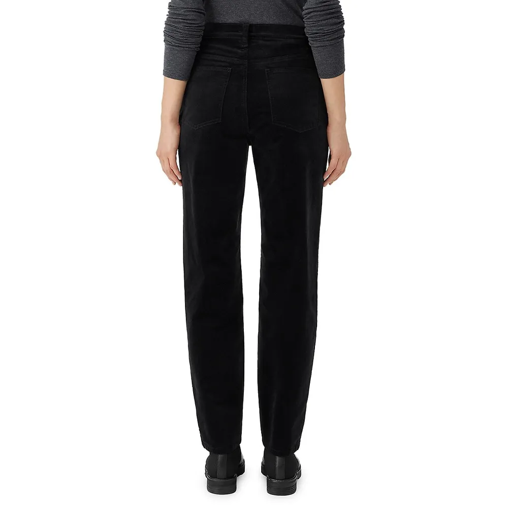 Slim-Fit High-Waisted Jeans