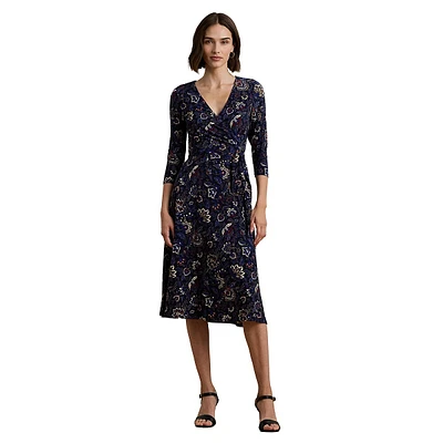 Robe mi-longue trapèze en jersey extensible à surplis fleuris