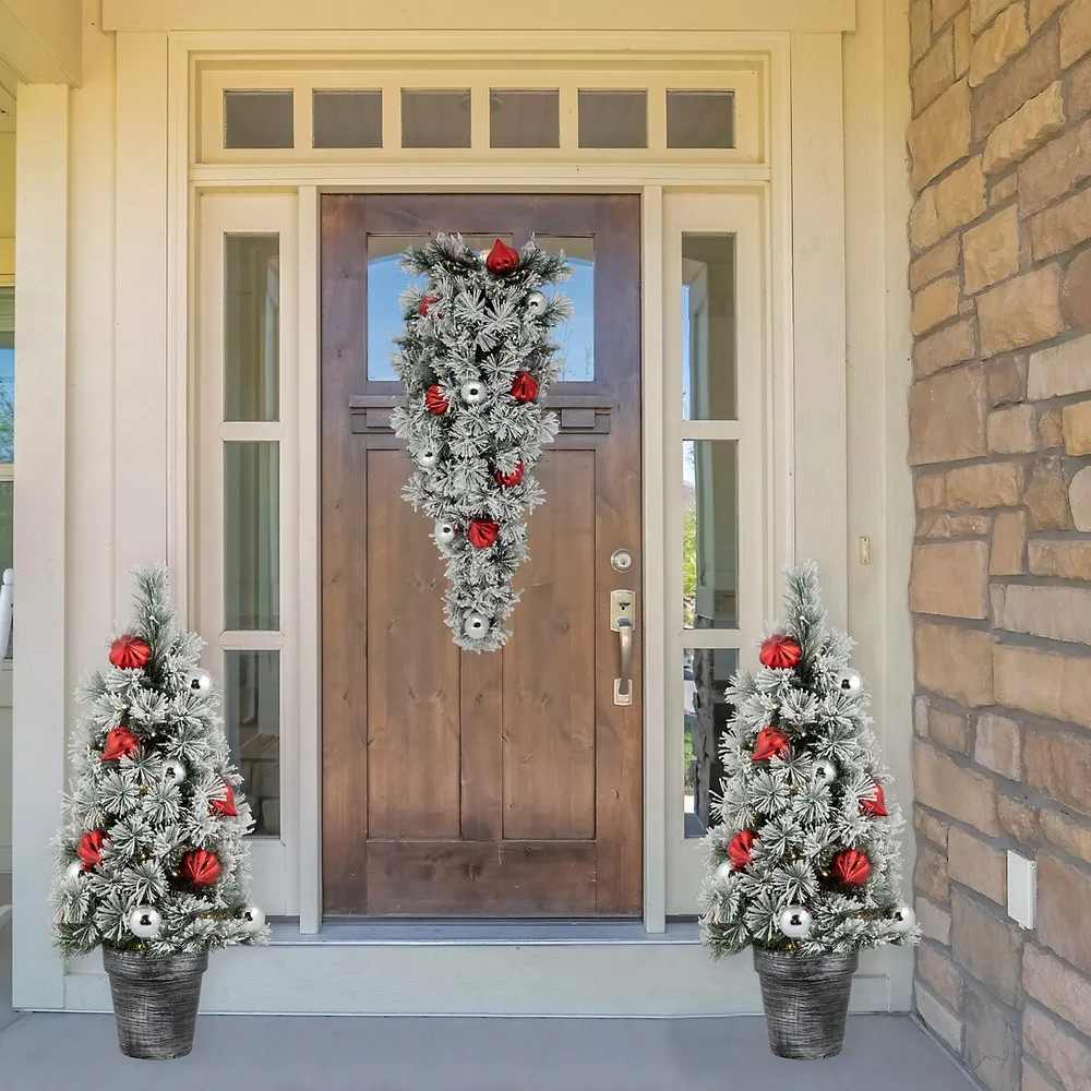 Northlight 9' x 14 Pre-Lit White Alaskan Pine Artificial Christmas  Garland, Warm White LED Lights