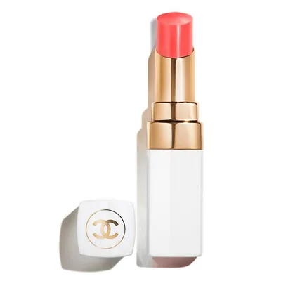 A Hydrating Tinted Lip Balm That Offers Buildable Colour For Better-Looking Lips, Day After