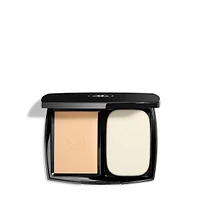 ​Ultrawear — All Day Comfort Flawless Finish Compact Foundation