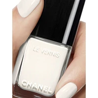 NAIL COLOUR