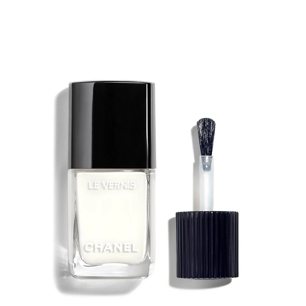 NAIL COLOUR