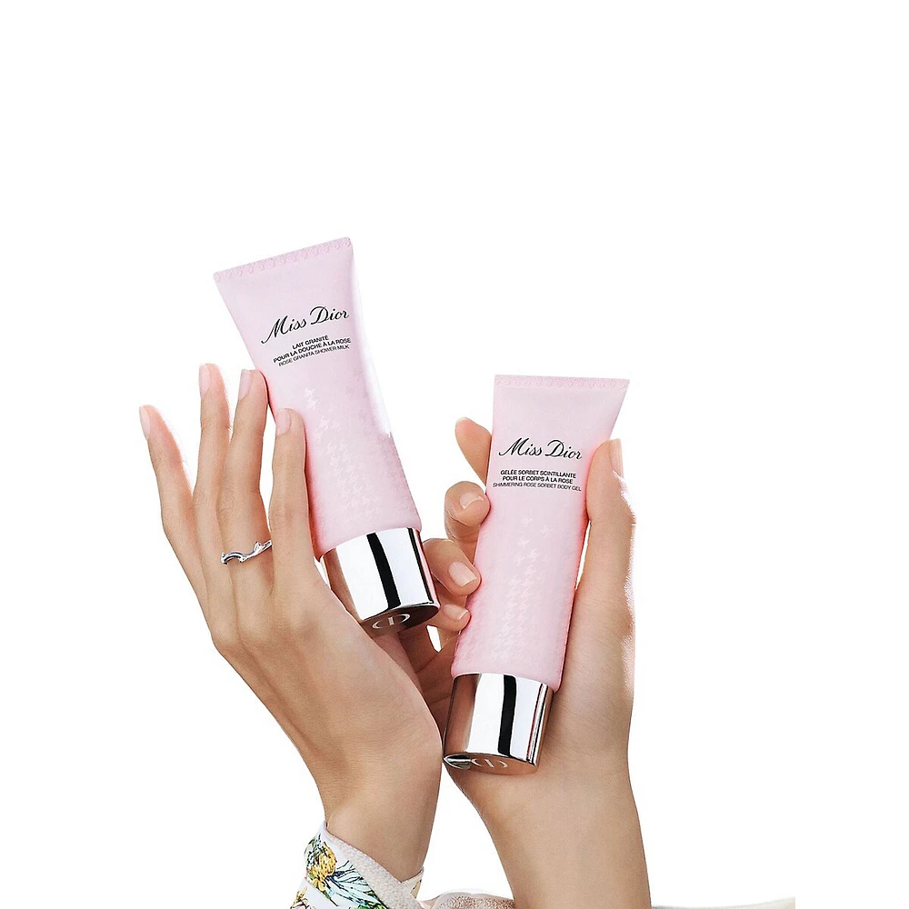Gelée sorbet scintillante pour le corps à la rose Miss Dior