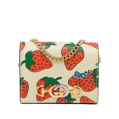 Pre-loved Zumi Strawberry Wallet On Chain