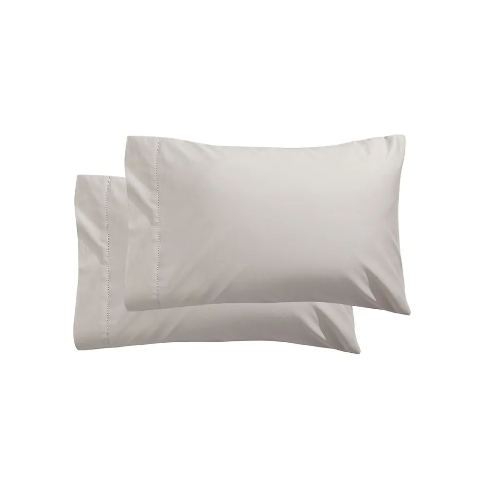 Carlyle 550 Thread Count 2-Piece Cotton Pillowcase Set