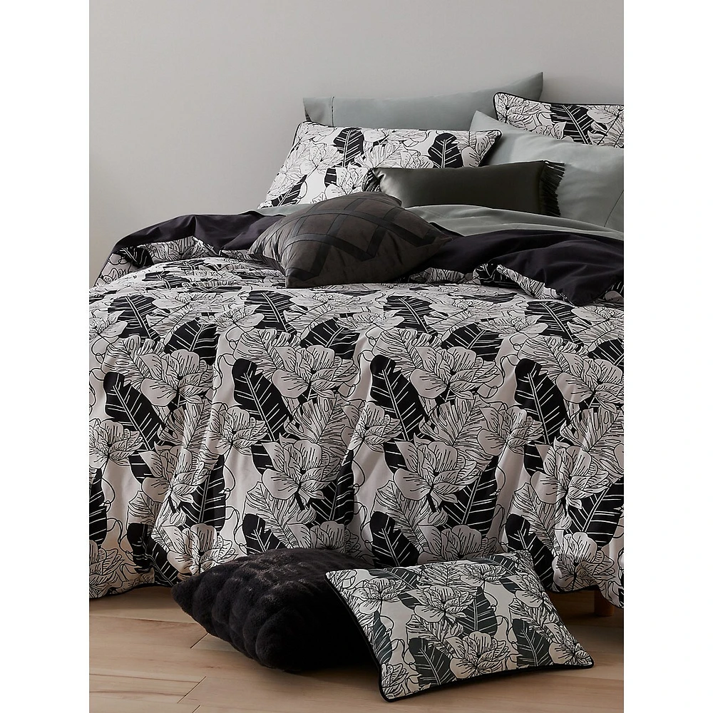 Maison Jiji + Hudson’s Bay Leaf 3-Piece Cotton Duvet Cover Set