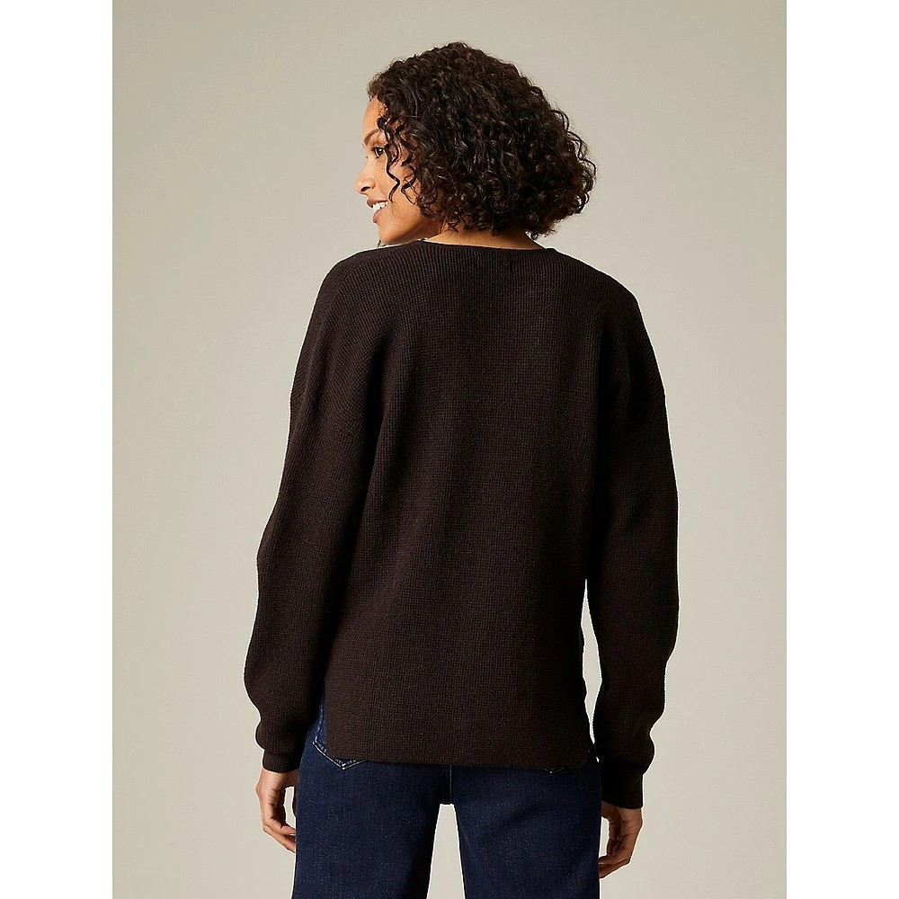 Angle Hem V-Neck Sweater